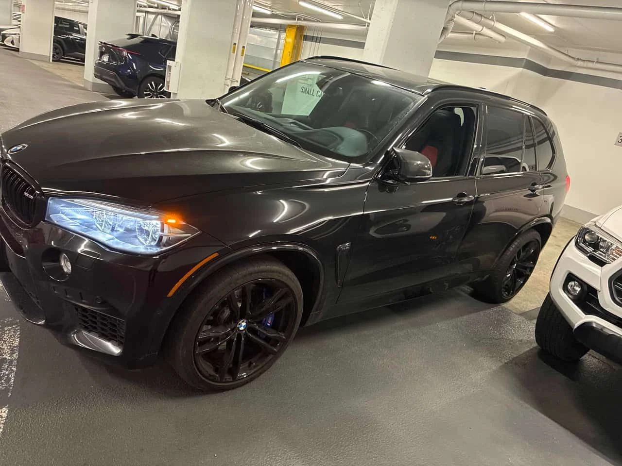 BMW X5M * Sports Activity Vehicle * CARFAX * ЦЕНА ДО БГ, снимка 2 - Автомобили и джипове - 55203648