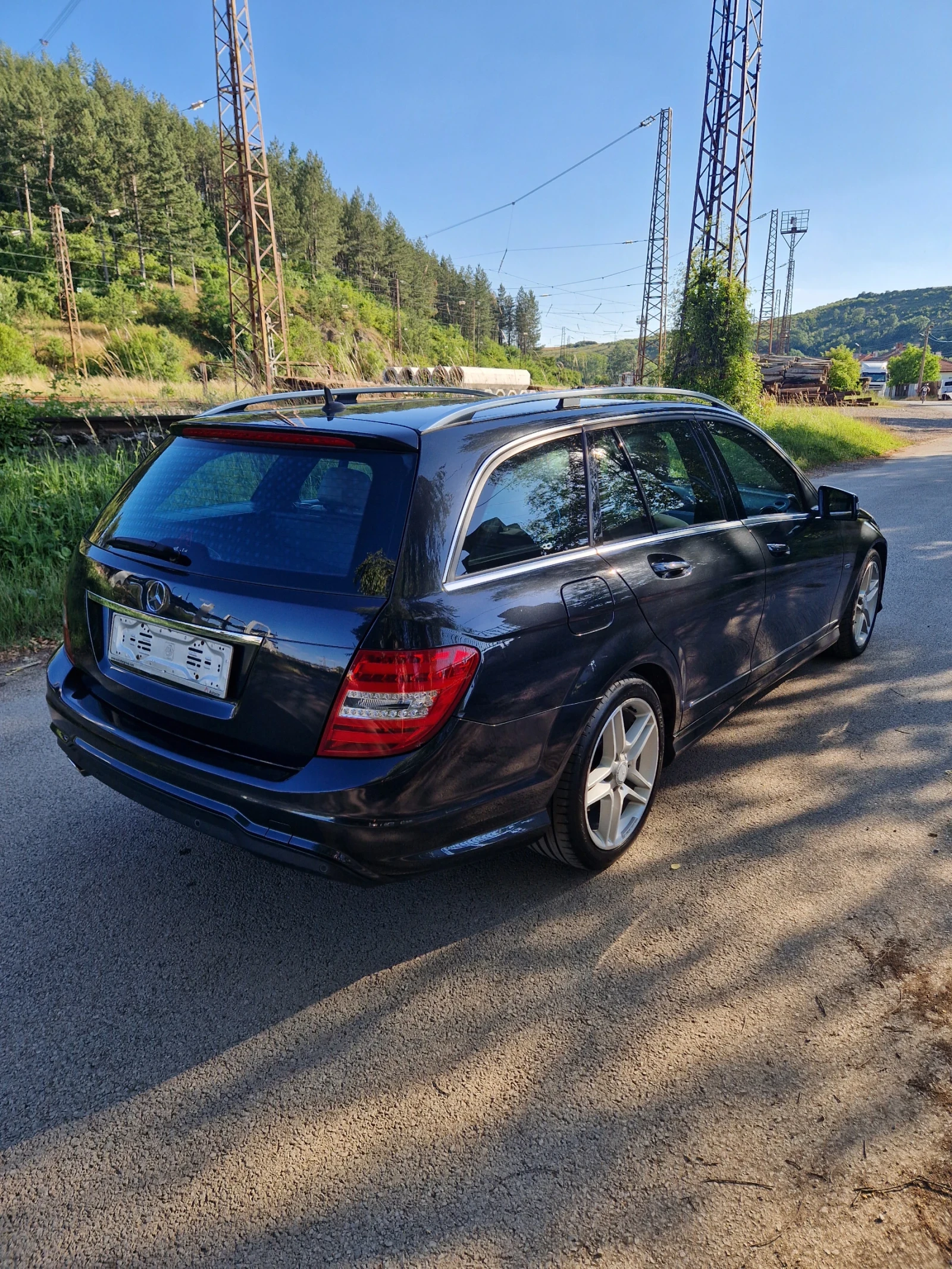 Mercedes-Benz C 220 Нов внос! 2.2 Avantgarde, снимка 5 - Автомобили и джипове - 55240331