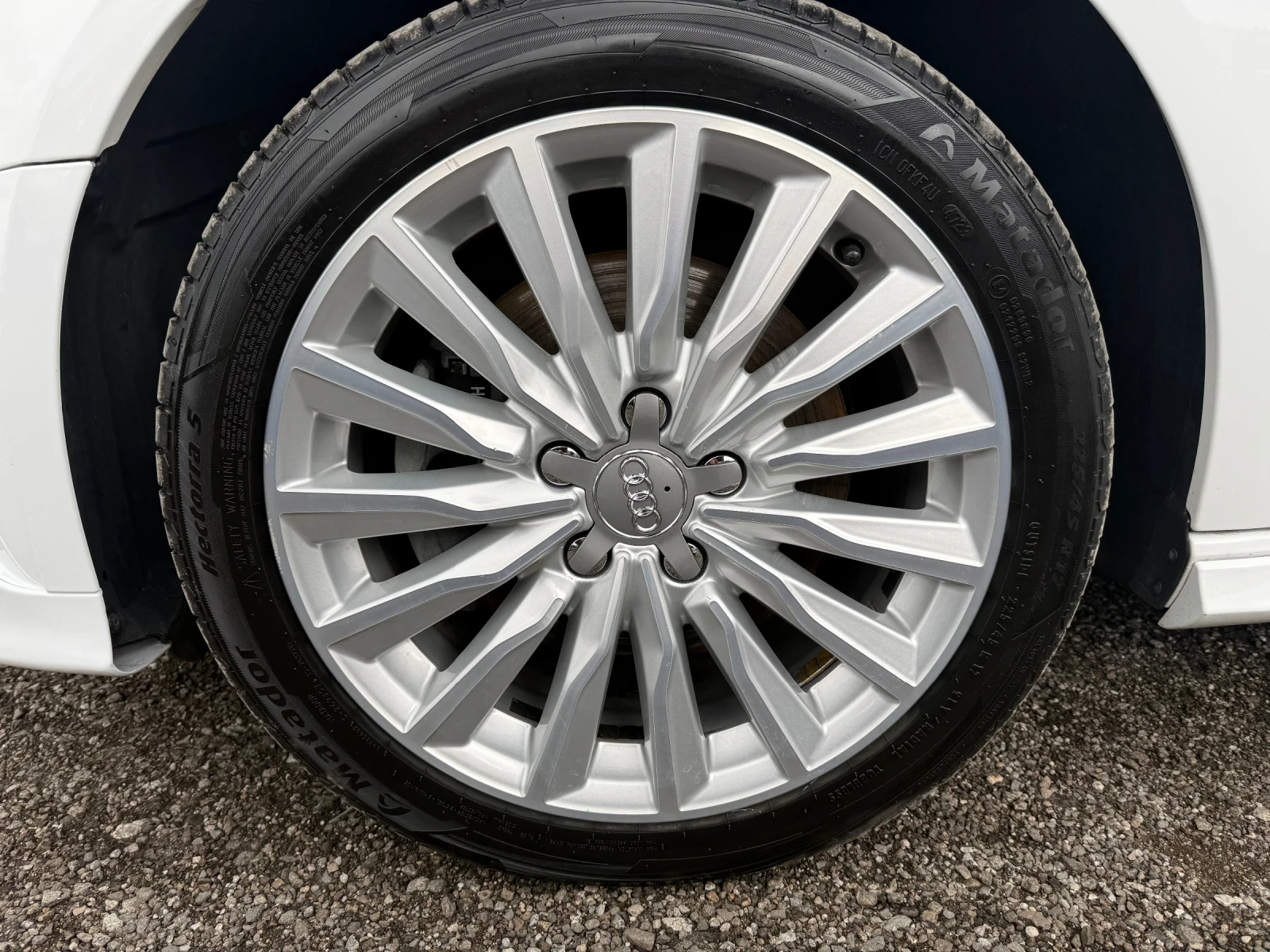 Audi A3 eTron plug-in hybrid s-tronic, снимка 14 - Автомобили и джипове - 55441177