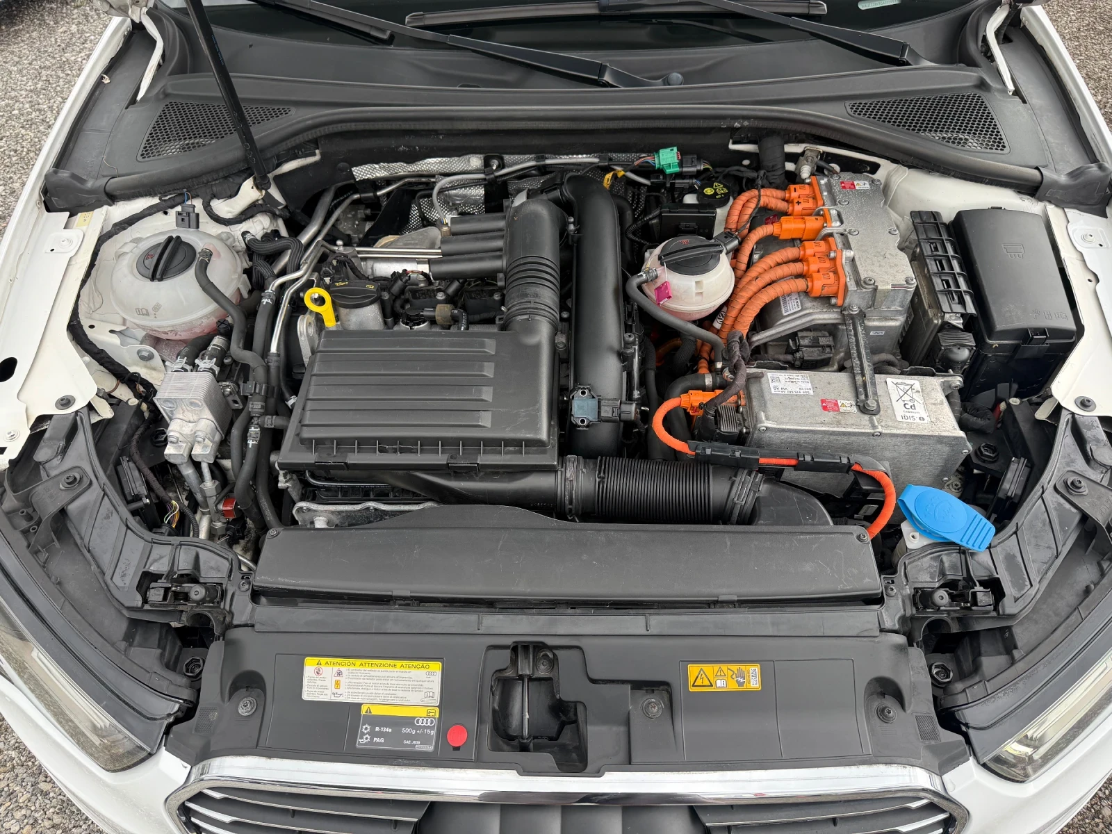 Audi A3 eTron plug-in hybrid s-tronic, снимка 13 - Автомобили и джипове - 55441177
