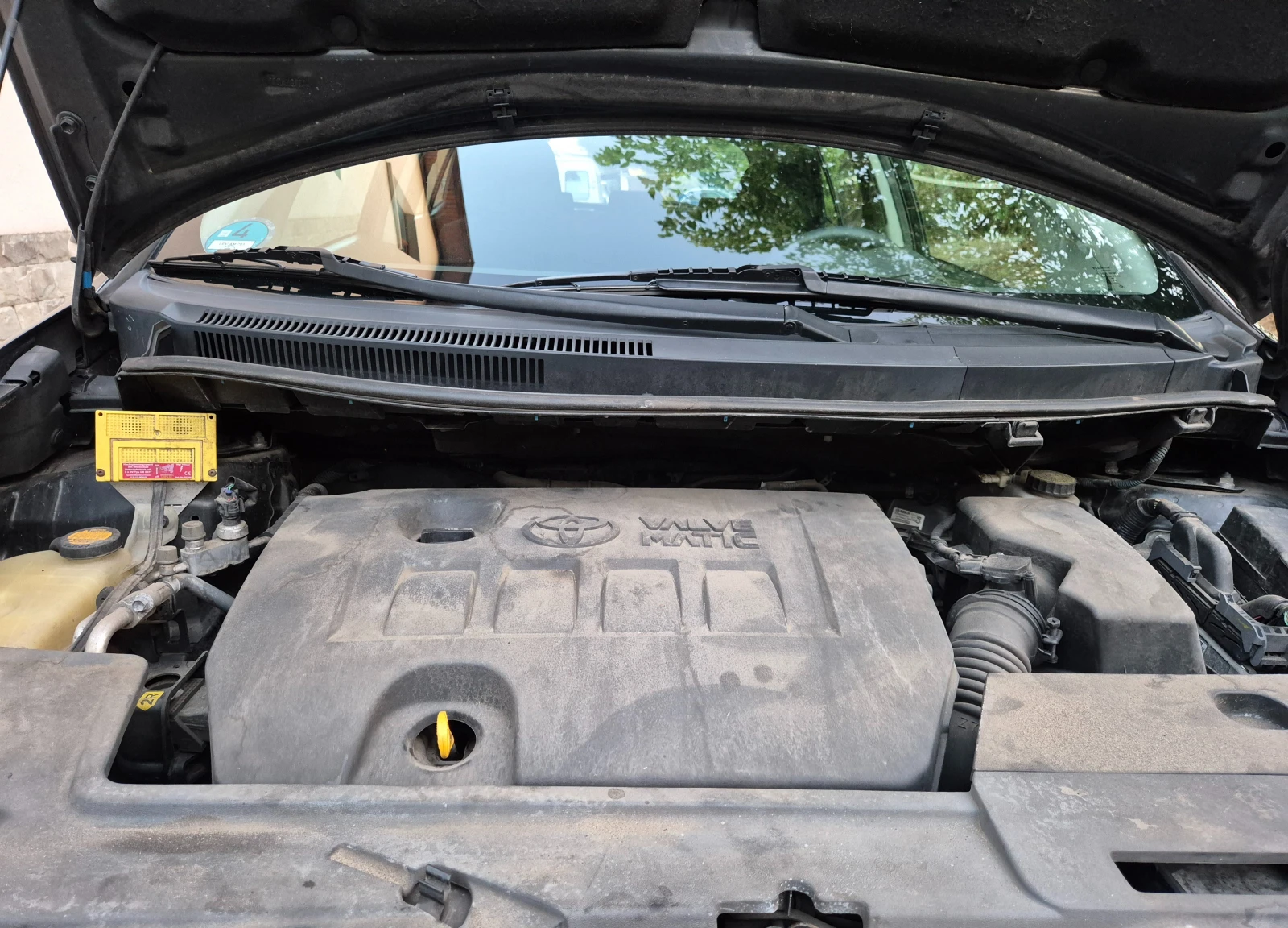 Toyota Auris 1.6i-нави-6speed-верига-japan, снимка 15 - Автомобили и джипове - 55880034