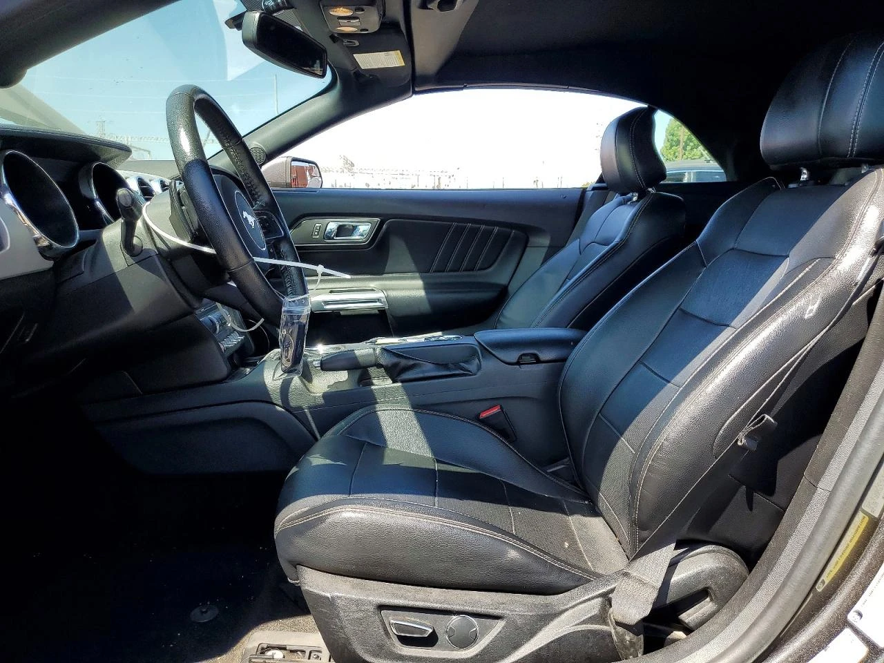 Ford Mustang 2.3l, снимка 7 - Автомобили и джипове - 55905794