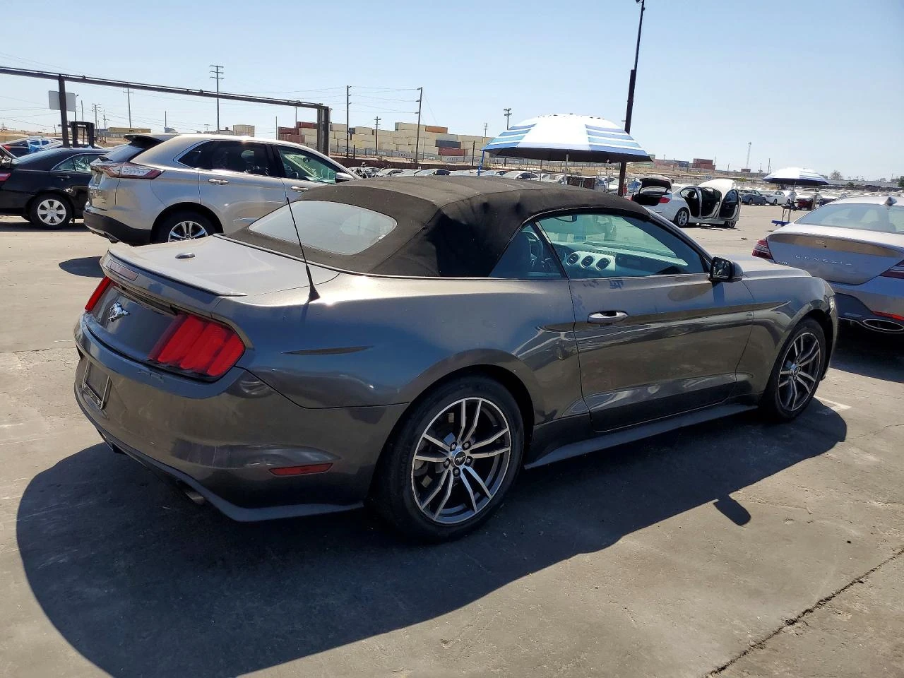 Ford Mustang 2.3l, снимка 3 - Автомобили и джипове - 55905794