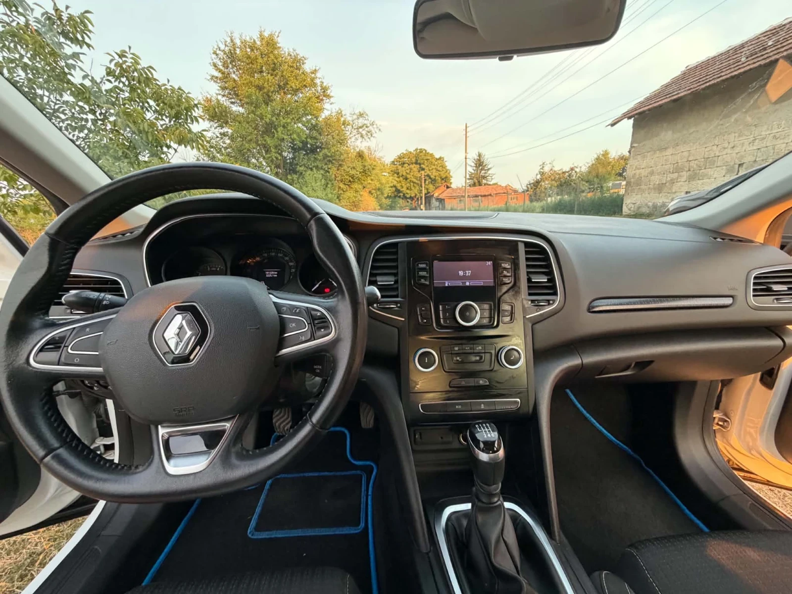 Renault Megane 1, 2, снимка 5 - Автомобили и джипове - 55933719