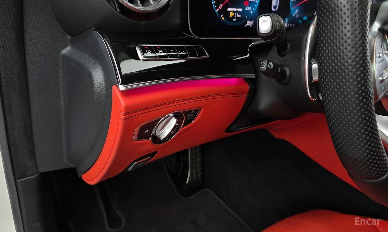 Mercedes-Benz AMG GT 43* 4MATIC+ * BURMESTER* ПОДГРЕВ* ОБДУХВАНЕ* 360КА, снимка 6 - Автомобили и джипове - 56075230