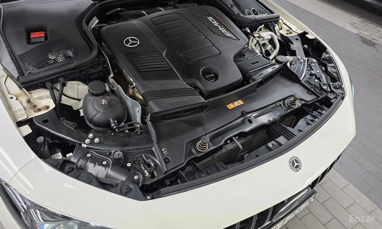 Mercedes-Benz AMG GT 43* 4MATIC+ * BURMESTER* ПОДГРЕВ* ОБДУХВАНЕ* 360КА, снимка 17 - Автомобили и джипове - 56075230