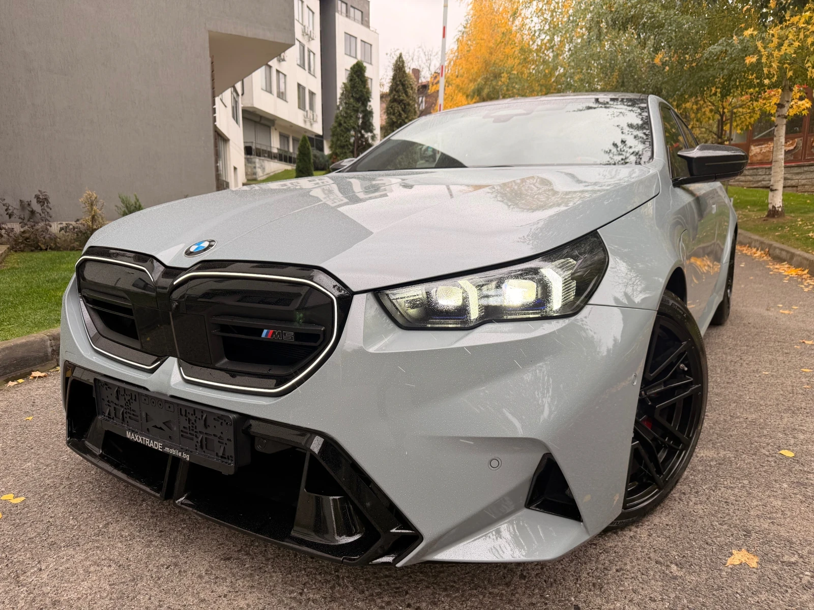 BMW M5 Plug-in Hybrid M xDrive, снимка 3 - Автомобили и джипове - 56655785