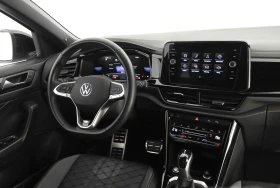 VW T-Roc R-LINE* BLACK-STYLE* DISTR* LED* CARPLAY* , снимка 10