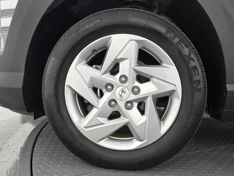 Hyundai Kona, снимка 5 - Автомобили и джипове - 56687658