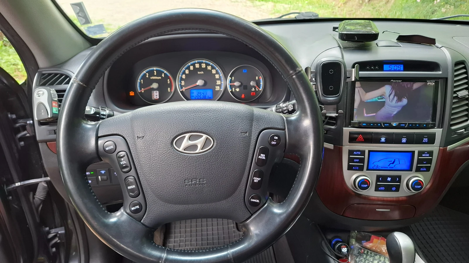 Hyundai Santa fe  - изображение 9