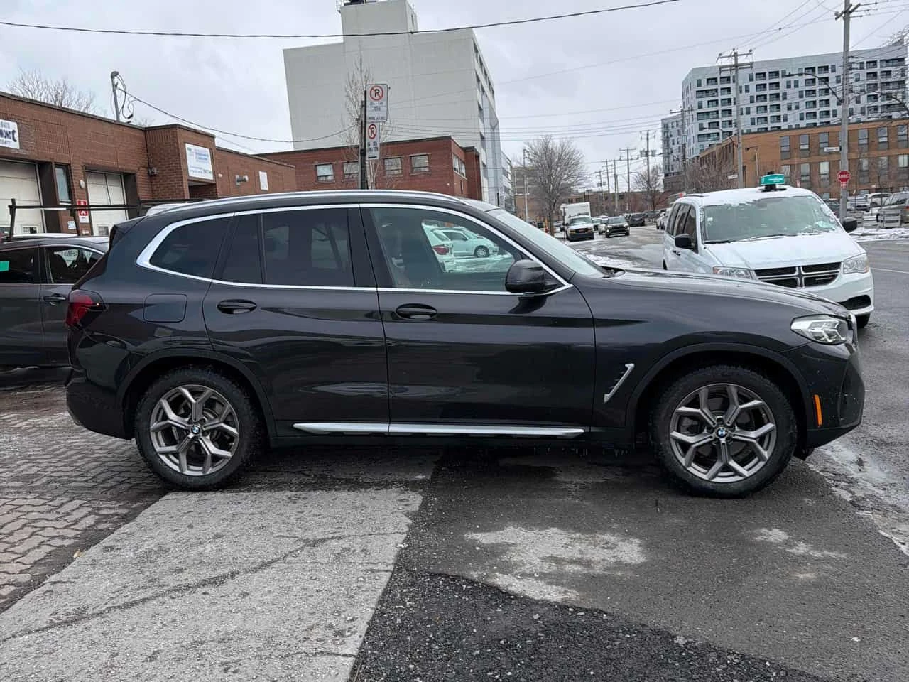 BMW X3 * xDrive30i * CARFAX * БЕЗ ПЪРВОНАЧАЛНА ВНОСКА, снимка 16 - Автомобили и джипове - 53880313