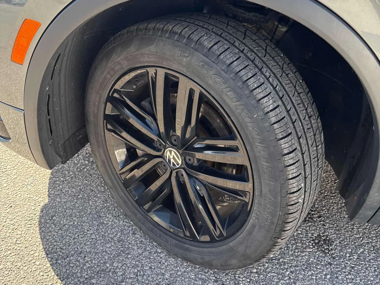 VW Tiguan Comfortline R Line Black Edition  CARFAX | Mobile.bg � ����������� 7