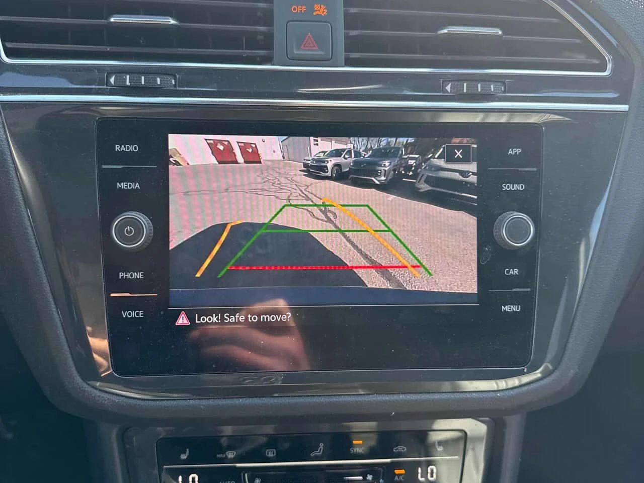 VW Tiguan Comfortline R Line Black Edition  CARFAX | Mobile.bg � ����������� 10