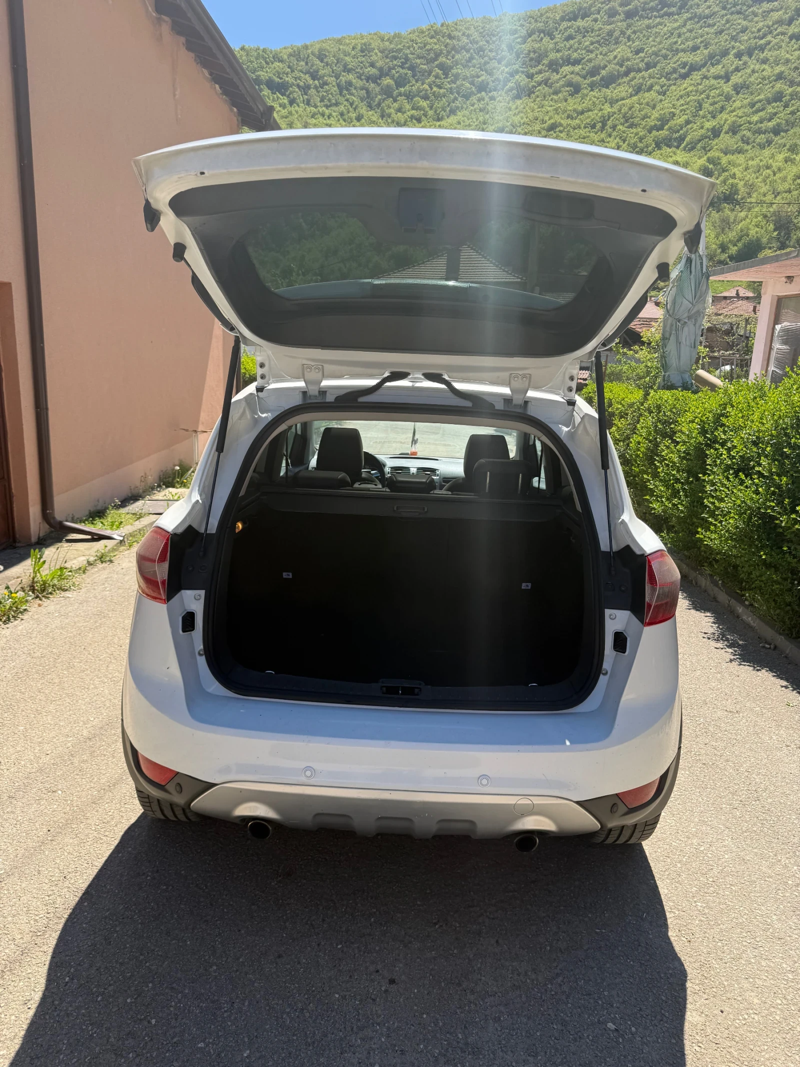 Ford Kuga, снимка 7 - Автомобили и джипове - 54398997