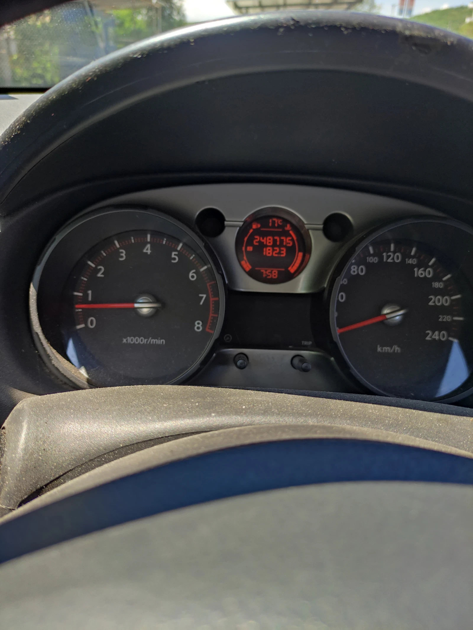 Nissan Qashqai 1.6, снимка 11 - Автомобили и джипове - 54498951