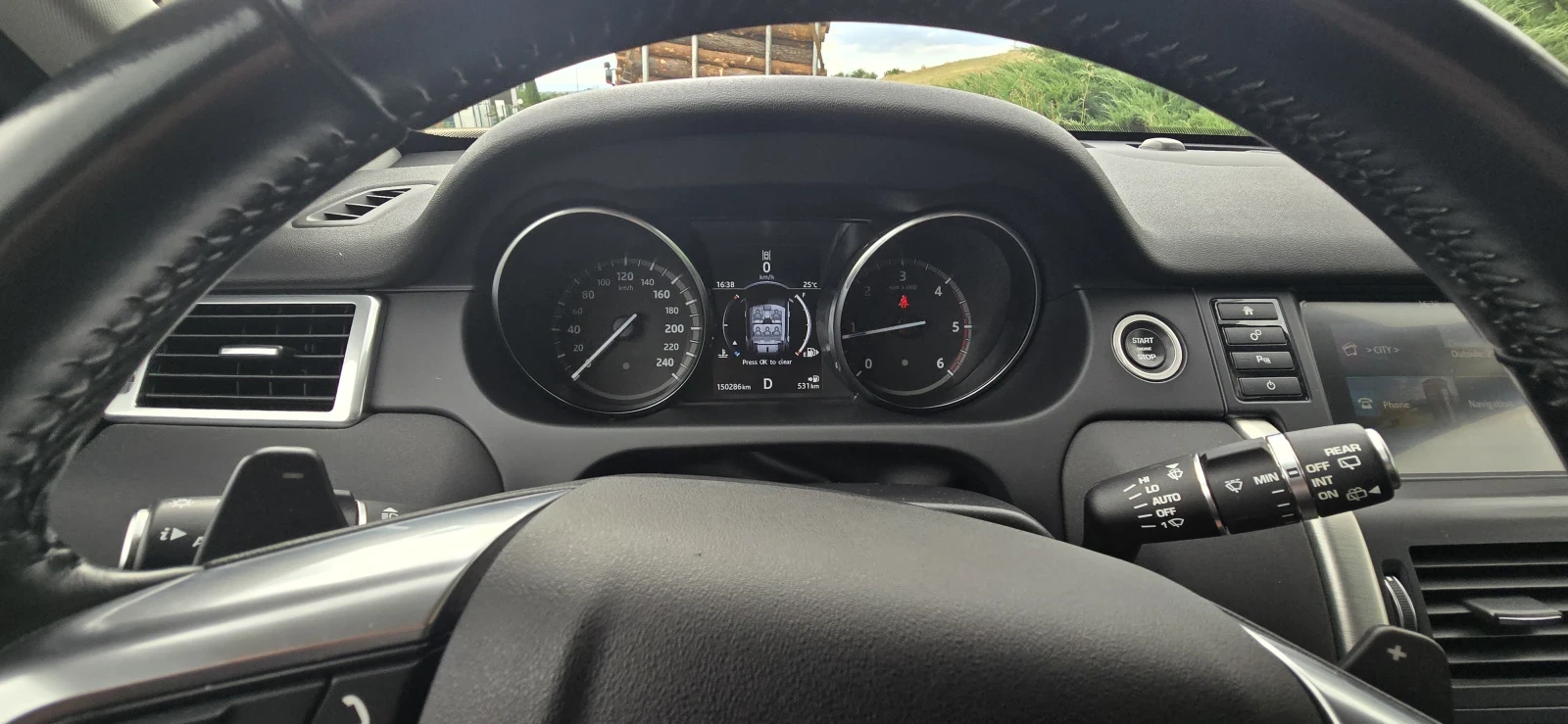 Land Rover Discovery Sport, снимка 7 - Автомобили и джипове - 55165042