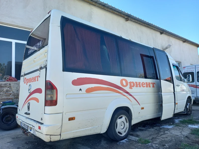 Mercedes-Benz Sprinter 412, снимка 3 - Бусове и автобуси - 46837730