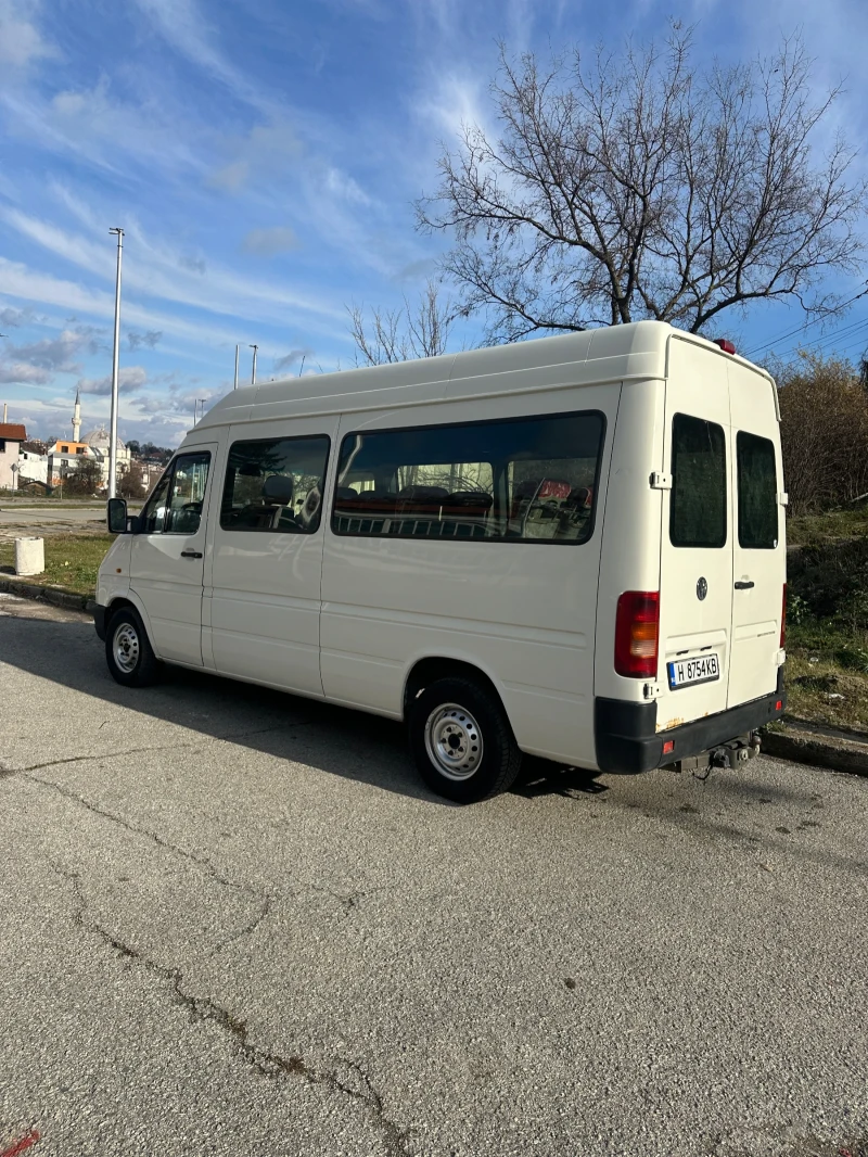 VW Lt 2.5 109кс. 8+ 1 Климатик, снимка 5 - Бусове и автобуси - 48078538