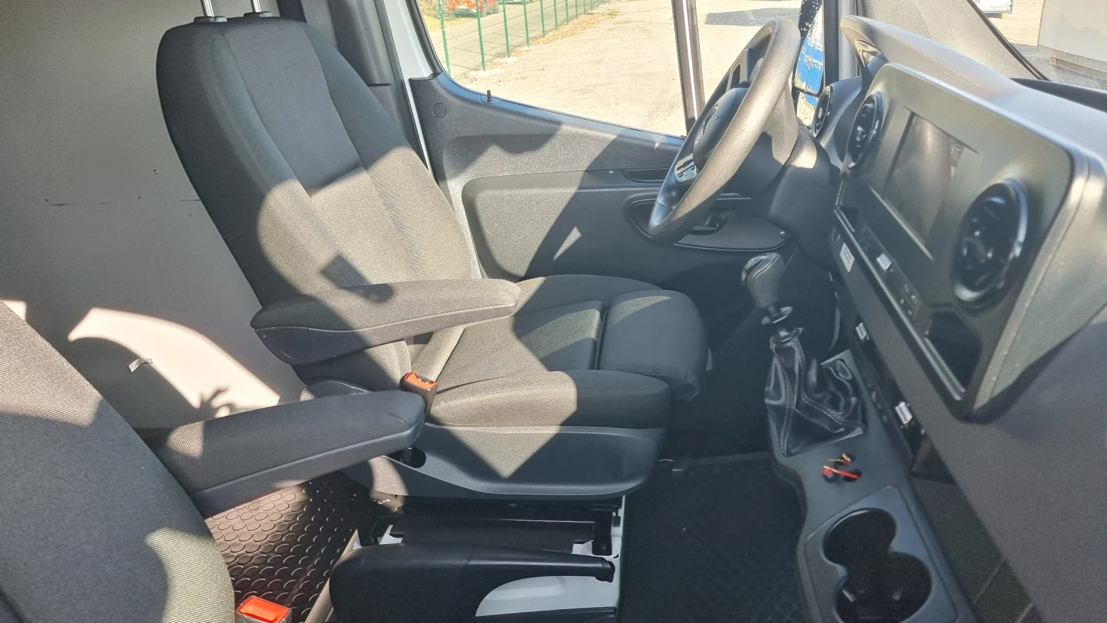 Mercedes-Benz Sprinter 316 CDI 163к.с. КЛИМАТР., ПЕЧКА, EURO6, NAVI - изображение 5