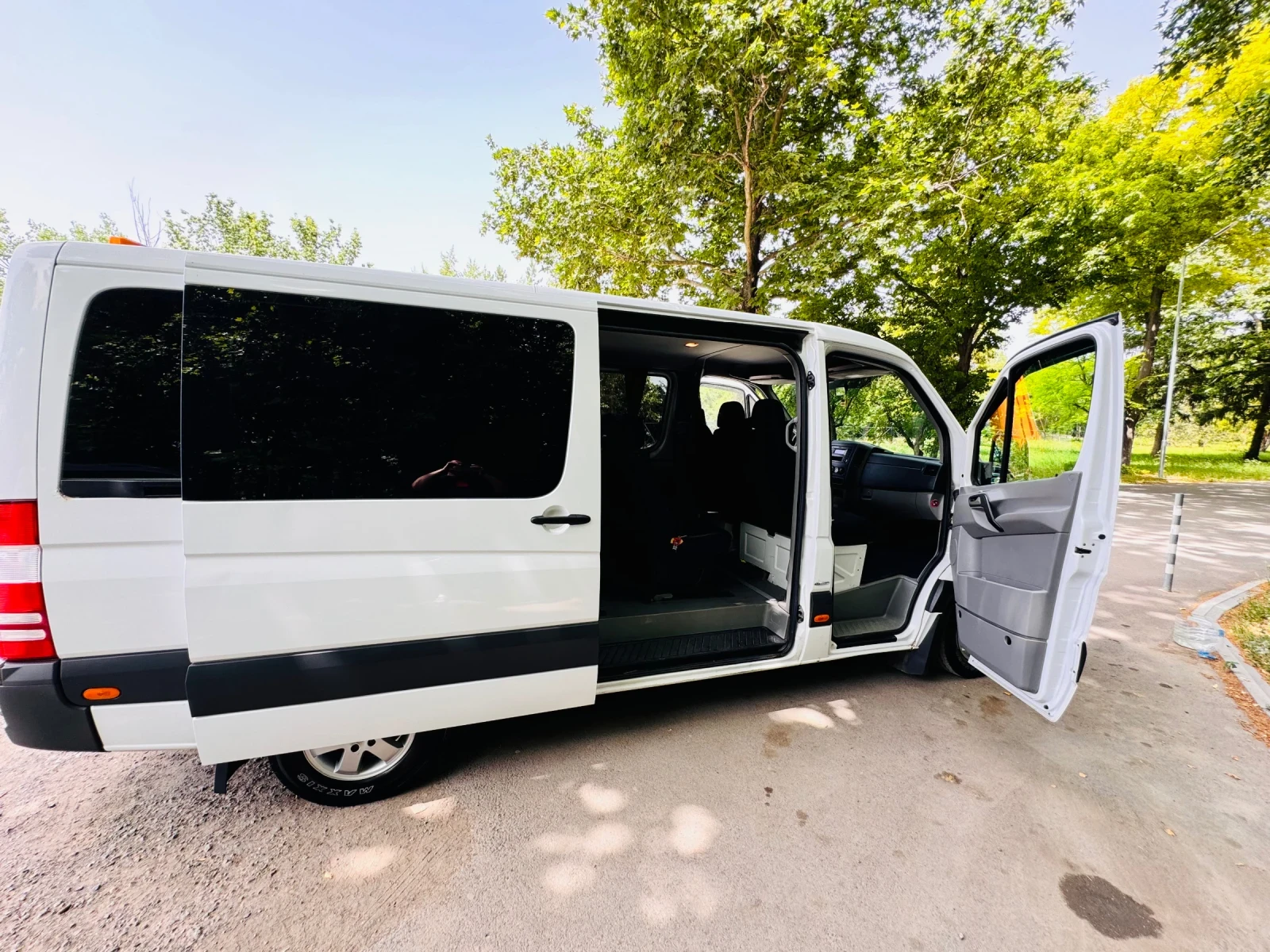Mercedes-Benz Sprinter 316 Пътнически, снимка 6 - Бусове и автобуси - 54396077