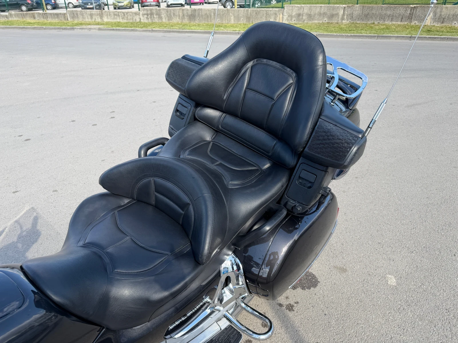 Honda Gold Wing ABS / TPMS / Navigation , снимка 11 - Мотоциклети и мототехника - 53967136