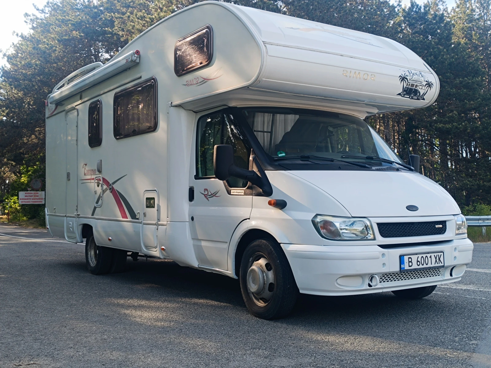 Кемпер Ford Rimor 2.4 tdci, снимка 2 - Каравани и кемпери - 54658080