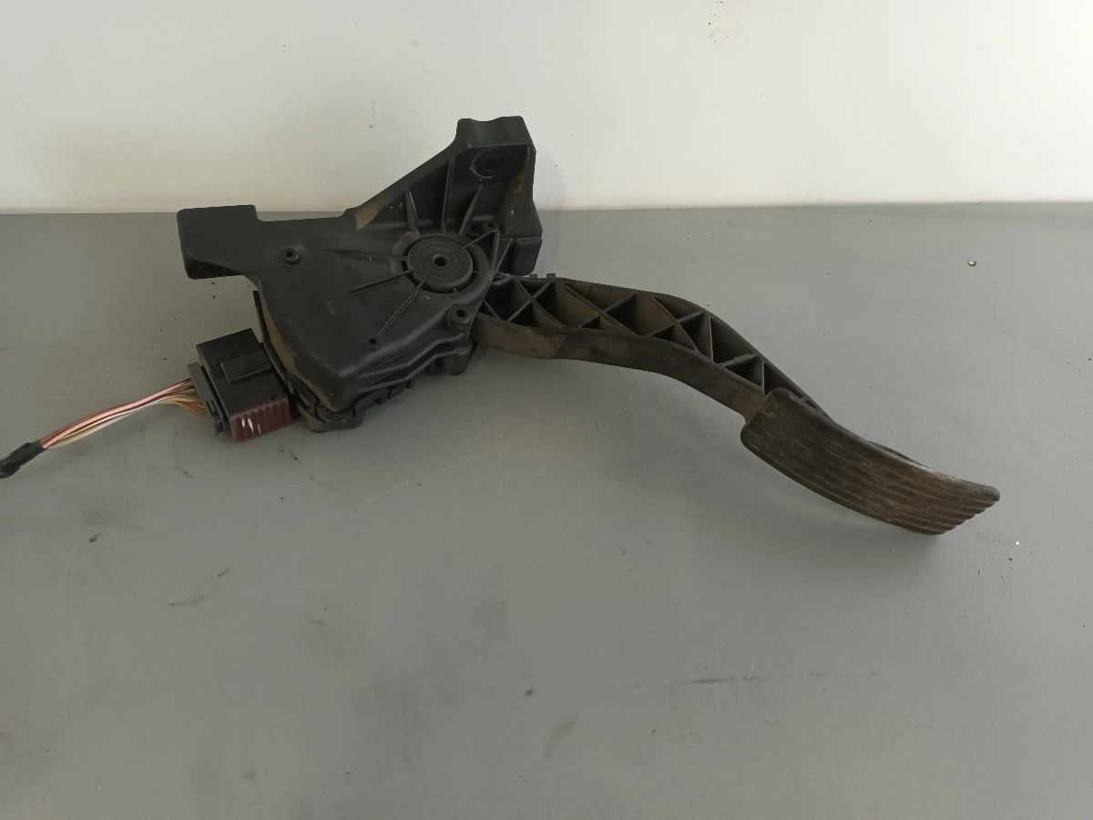 �� ����� ��� �������� ���� 1.5�,  ����� | Mobile.bg � ����������� 1