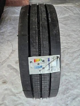 Гуми, снимка 4