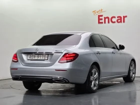 Mercedes-Benz E 220 4Matic Avantgarde - САМО 30% АВАНС, снимка 2