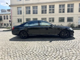 ������ Mercedes-Benz S 550