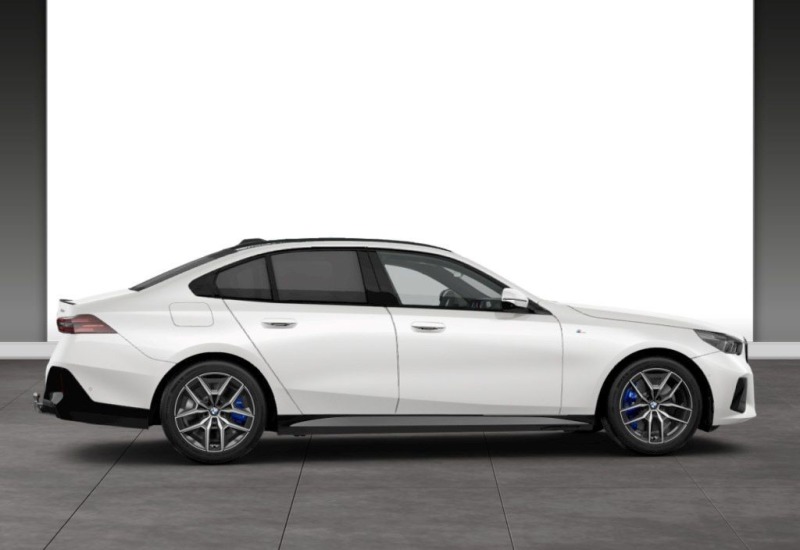 BMW 520 d/ xDrive/ NEW MODEL/ M-SPORT PRO/ CAMERA/ LED/   , снимка 7 - Автомобили и джипове - 44160109