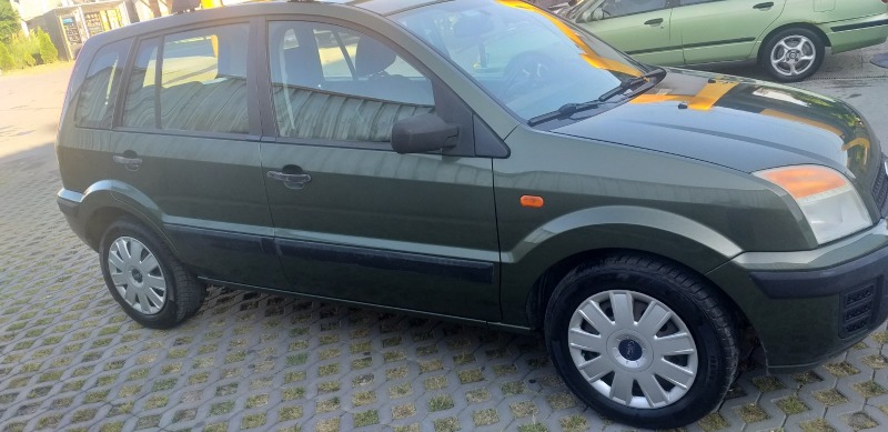 Ford Fusion, снимка 2 - Автомобили и джипове - 47199687