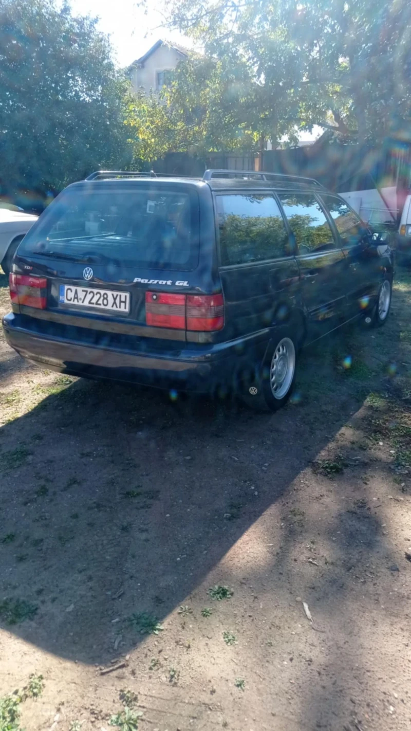 VW Passat, снимка 3 - Автомобили и джипове - 47650567