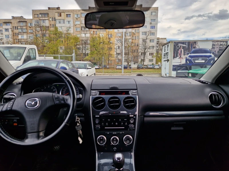 Mazda 6 1.8i FACELIFT , снимка 10 - Автомобили и джипове - 48037577