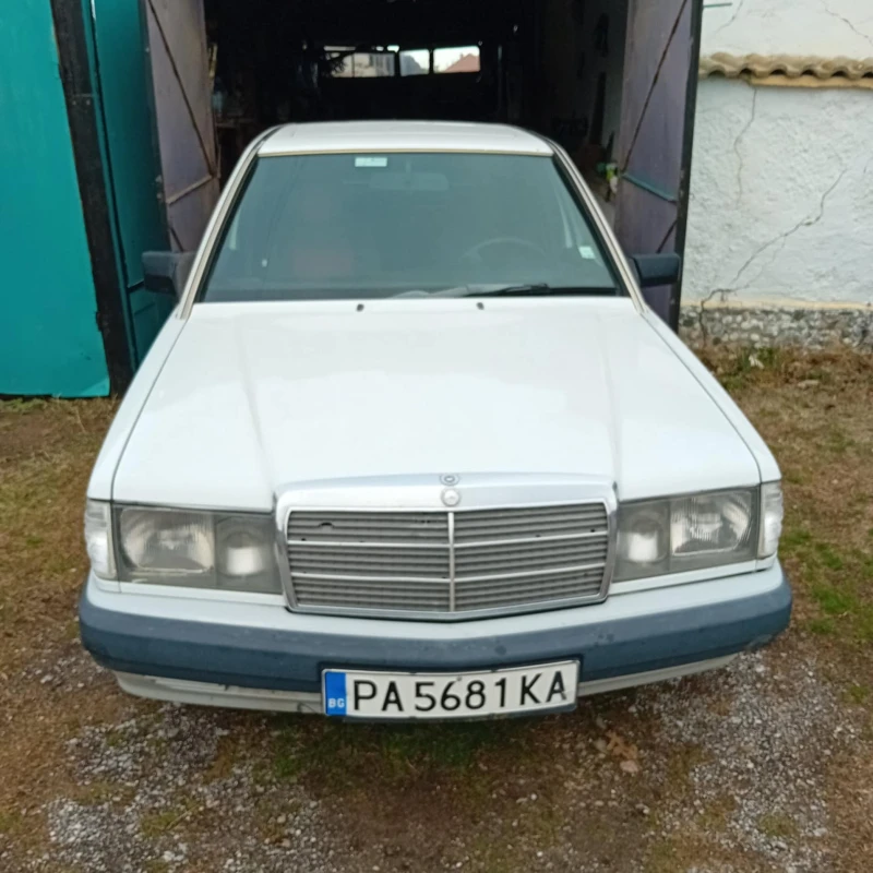 Mercedes-Benz 190, снимка 1 - Автомобили и джипове - 48273681