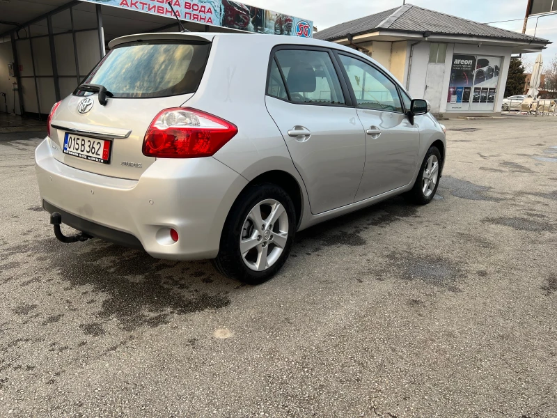 Toyota Auris 1.6 VVT-I FACELIFT, снимка 4 - Автомобили и джипове - 48985585