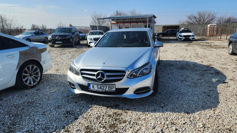 Mercedes-Benz E 220 DISEL, снимка 1 - Автомобили и джипове - 49097389