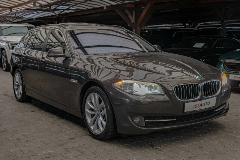 BMW 530 F11/xDrive/Night Vision/Панорама/Dynamic Drive/Под, снимка 3 - Автомобили и джипове - 51991720