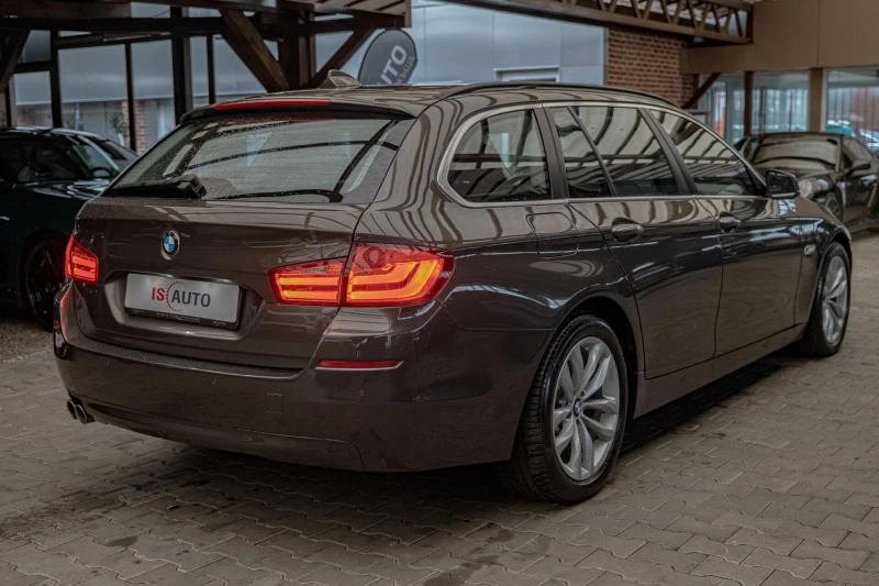 BMW 530 F11/xDrive/Night Vision/Панорама/Dynamic Drive/Под, снимка 5 - Автомобили и джипове - 51991720