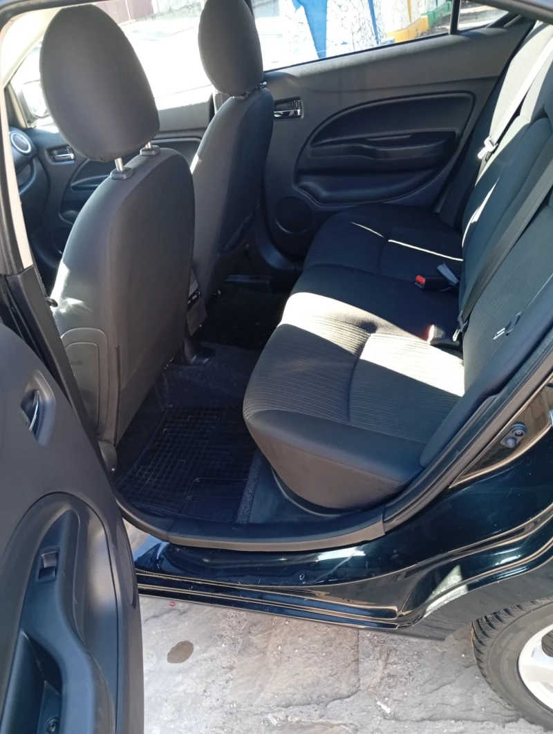 Mitsubishi Space star 1.2, снимка 10 - Автомобили и джипове - 52461525