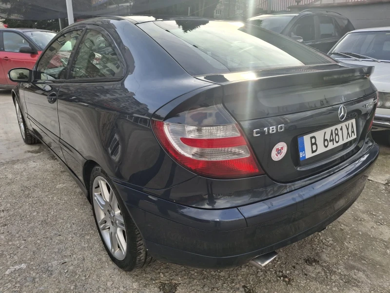 Mercedes-Benz C 180 Компресор Фейслифт, снимка 5 - Автомобили и джипове - 52666179