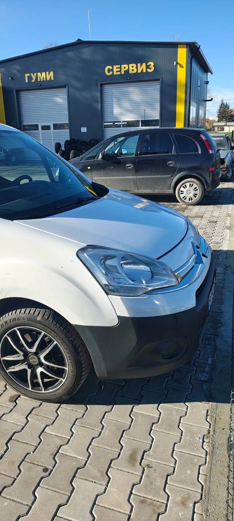 Citroen Berlingo, снимка 3 - Автомобили и джипове - 52707765