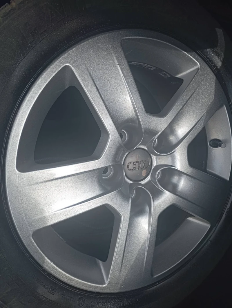 VW Passat, снимка 13 - Автомобили и джипове - 53034322