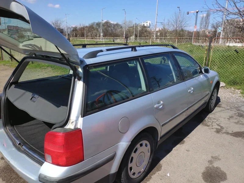 VW Passat, снимка 3 - Автомобили и джипове - 53034322