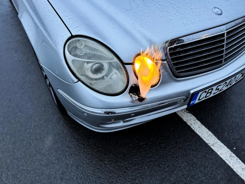 Mercedes-Benz E 240, снимка 6 - Автомобили и джипове - 53084863