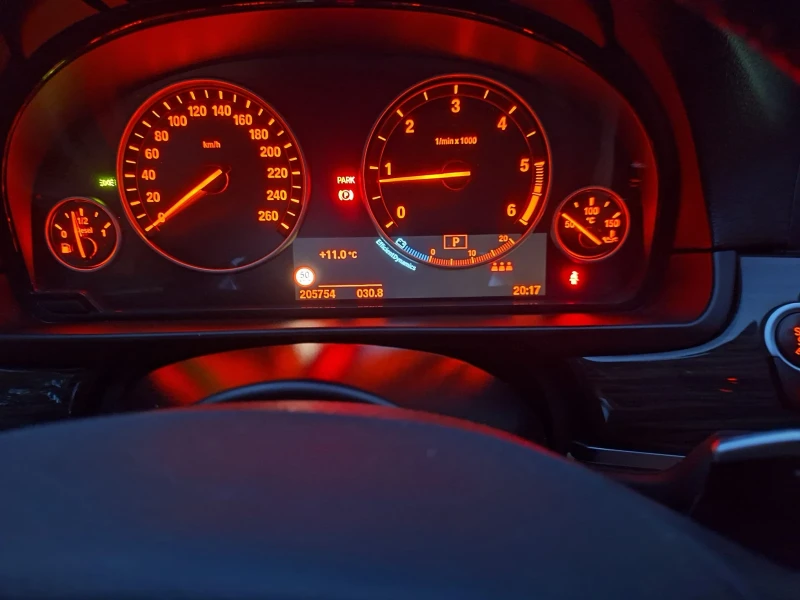 BMW 530 XDRIVE , снимка 3 - Автомобили и джипове - 53368091