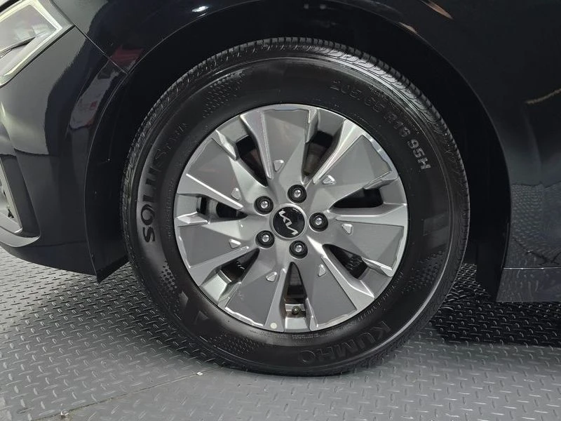 Kia K5 2.0 Automatic, снимка 5 - Автомобили и джипове - 55880073