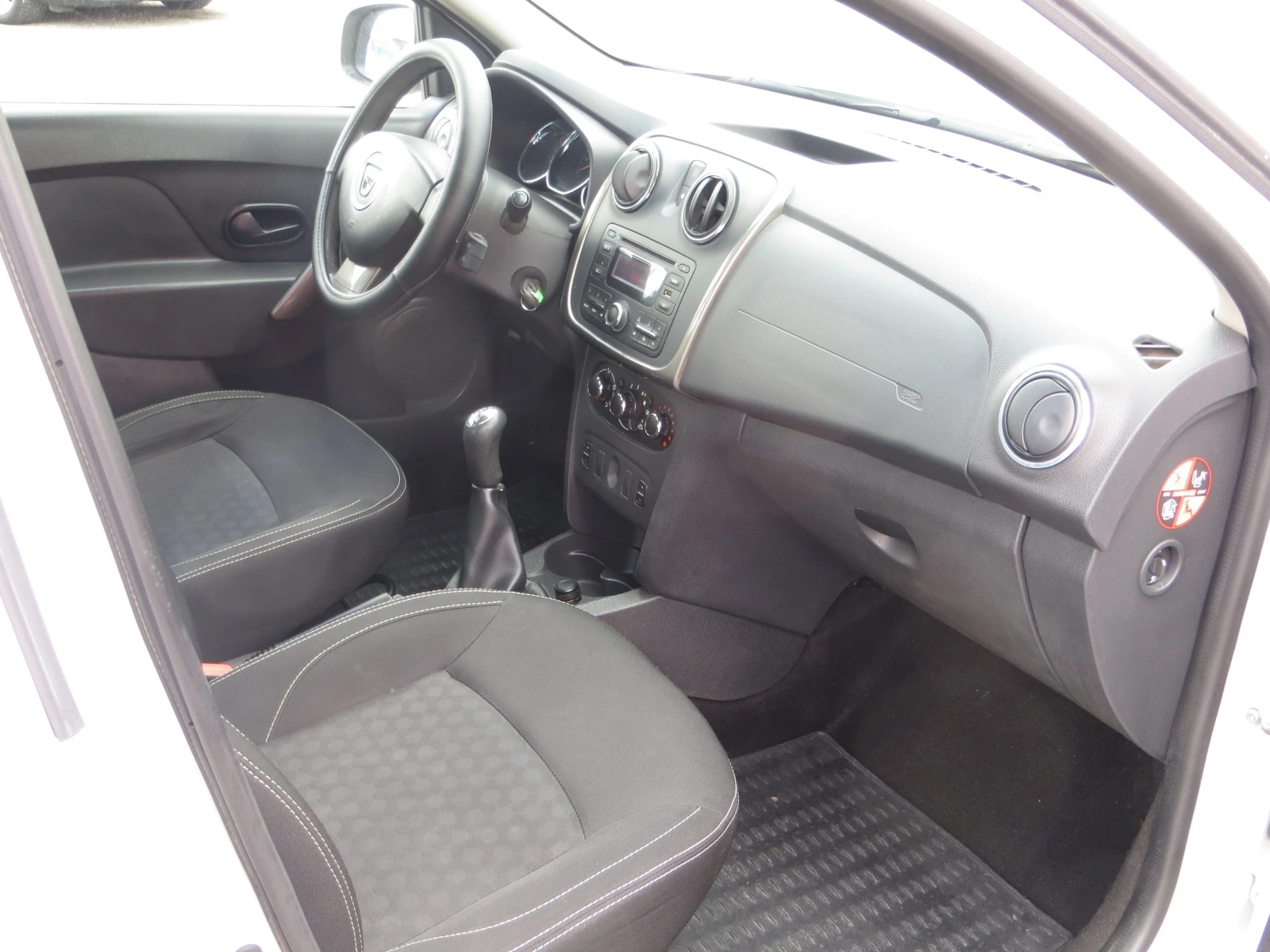 Dacia Sandero 1, 5 DCI N1 Euro VIb | Mobile.bg   14