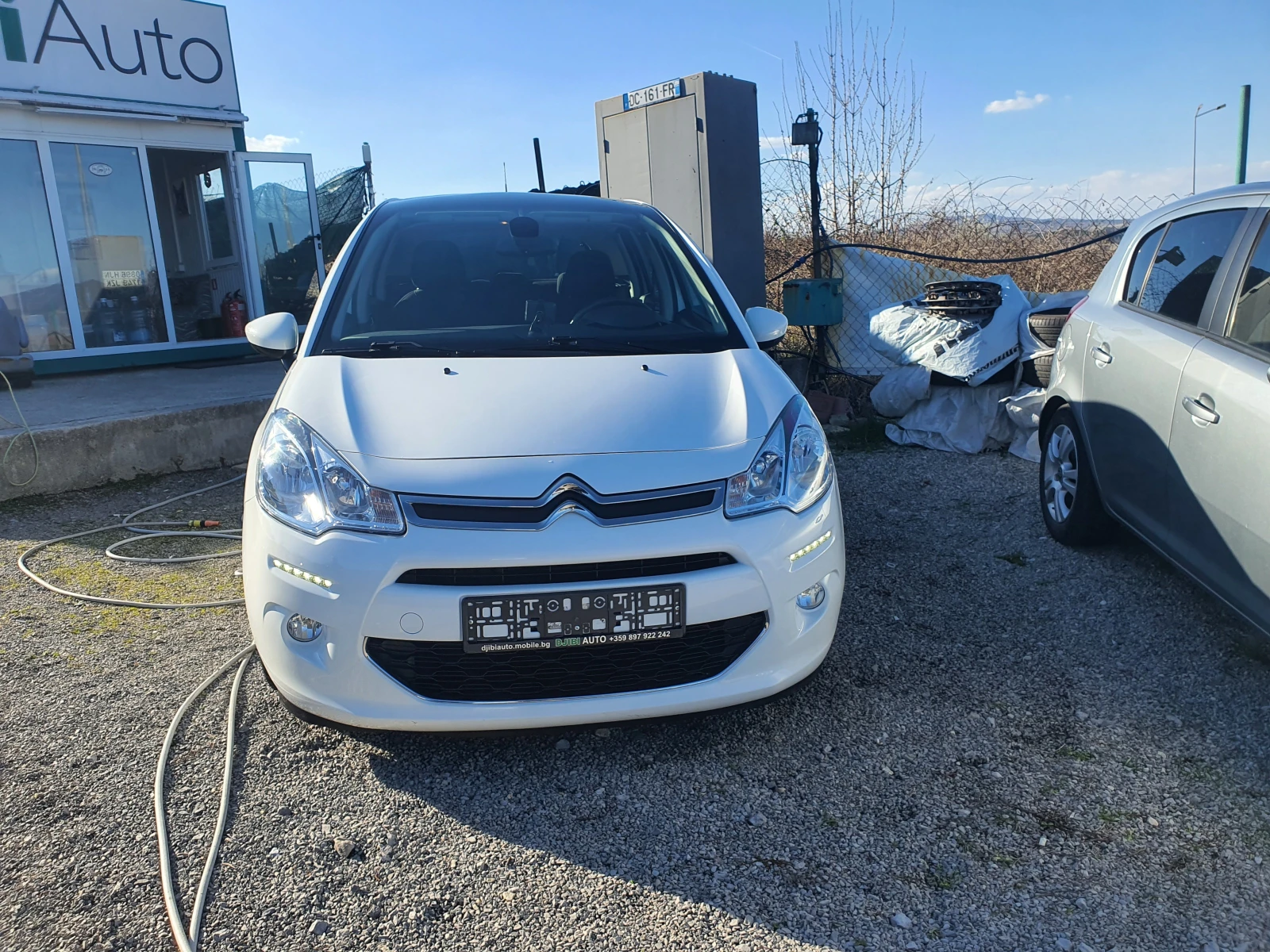 Citroen C3 1.6HDI EXCLUSIVE EURO6 - изображение 2