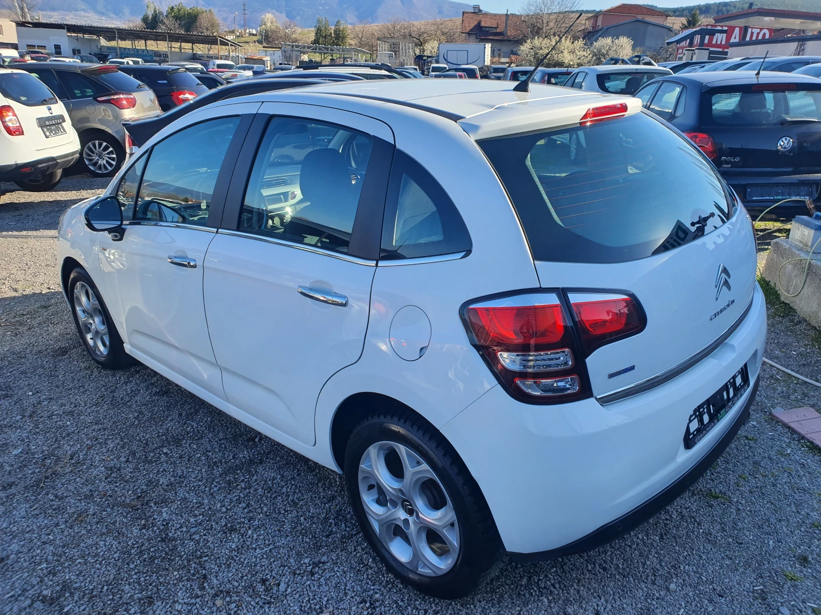 Citroen C3 1.6HDI EXCLUSIVE EURO6 - изображение 6